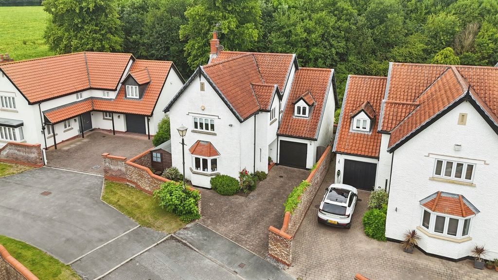 Property photo 1 of 20 4279612