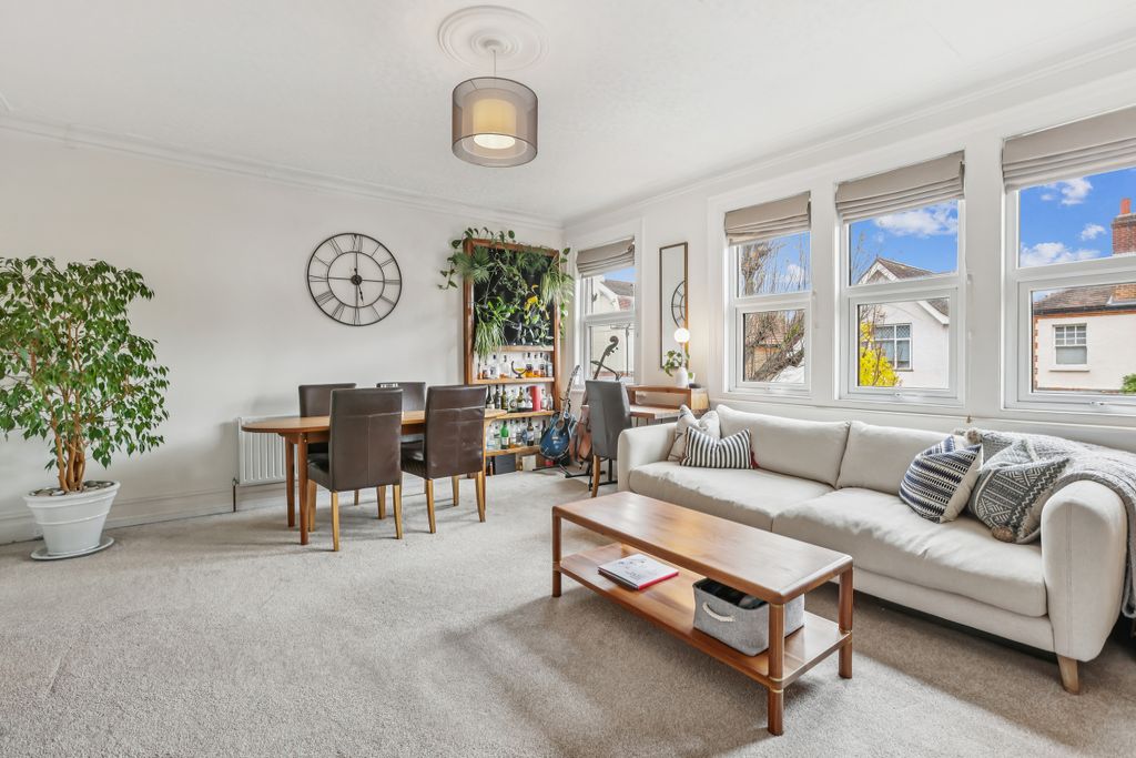 Property photo 1 of 20 Reception