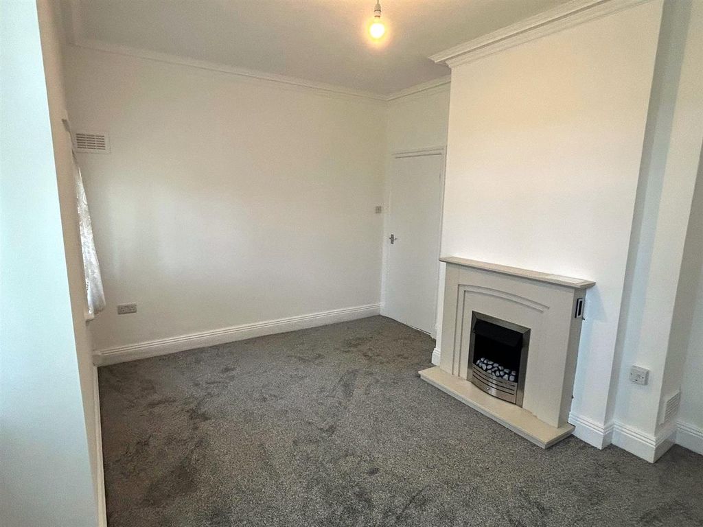 Property photo 2 of 22 440791086_1480884686192918_9034402408233190538_N.J