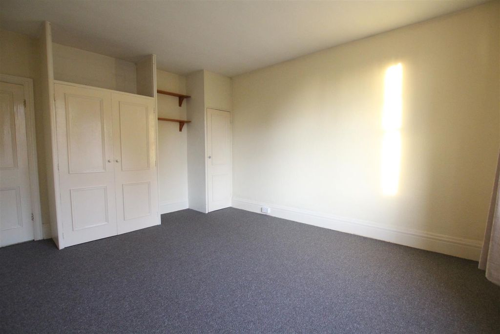 Property photo 3 of 7 Img_8767.Jpg