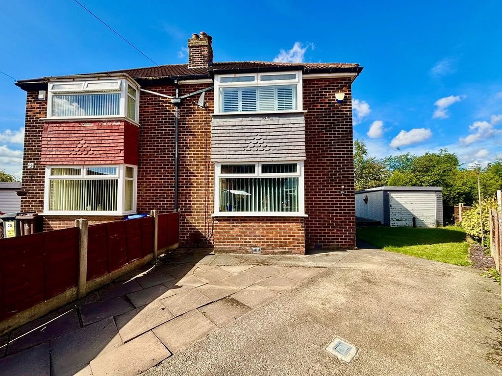 Property photo 1 of 27