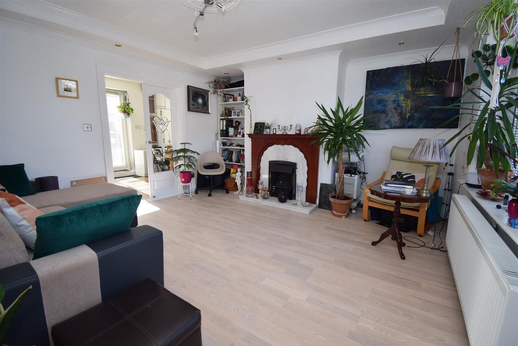 Property photo 2 of 16 Dsc_0001.Jpg