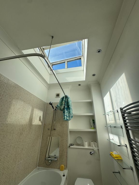 Property photo 2 of 3 Bathroom