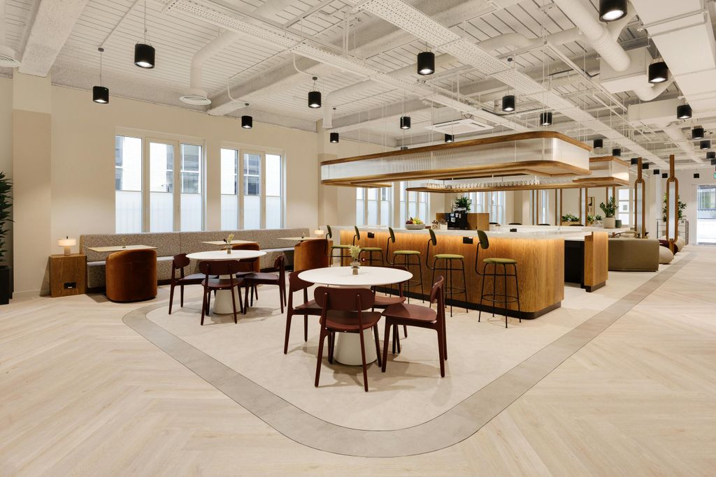 Property photo 2 of 8 Lowres12.Jpg