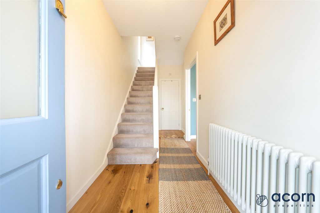 Property photo 3 of 18 Picture No. 02