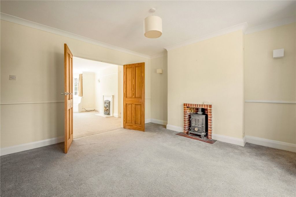 Property photo 3 of 21 Picture No. 39