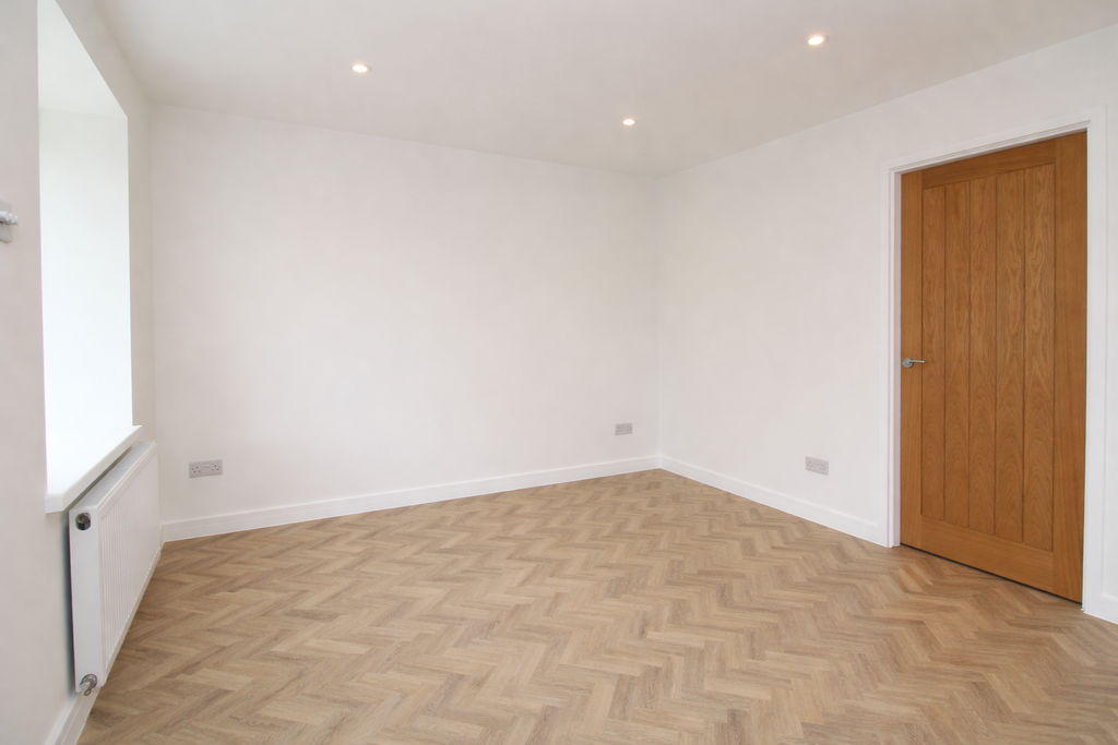 Property photo 3 of 9 Lounge View 2