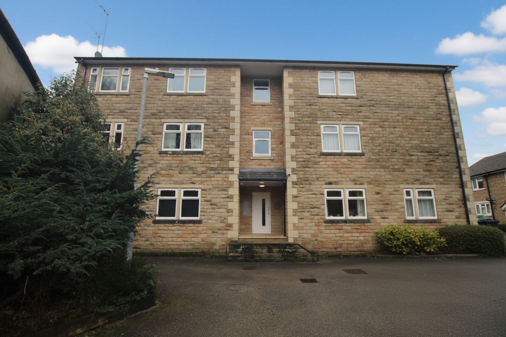 Property photo 3 of 14