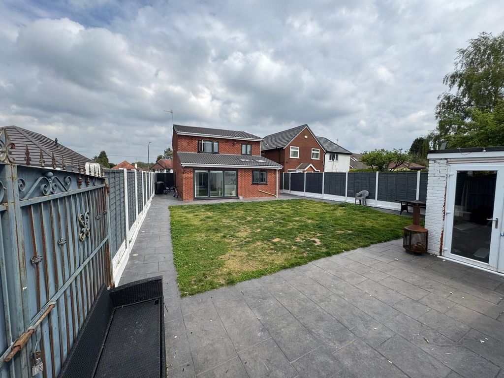 Additional image 32 of 4 bed property to rentOld Birmingham Road, Marlbrook, Bromsgrove B60