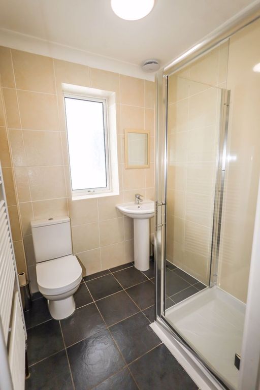 Additional image 10 of 6 bed detached house to rentPine Road, Winton BH9