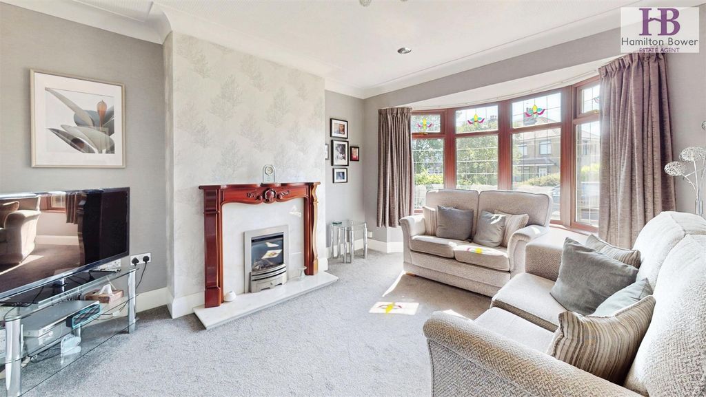 Property photo 2 of 11 68F76654-1-Kenmore-Road-06242026_124912.Jpg