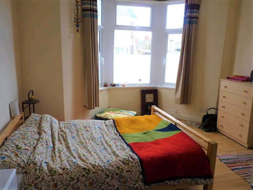 Property photo 2 of 8