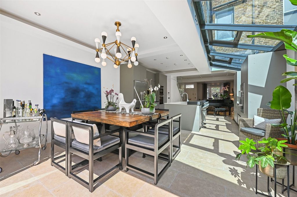 Property photo 1 of 20 Picture No. 34