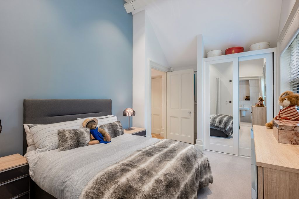 Additional image 23 of 2 bed flat for saleBirmingham Road Hatton Warwick, Warwickshire CV35