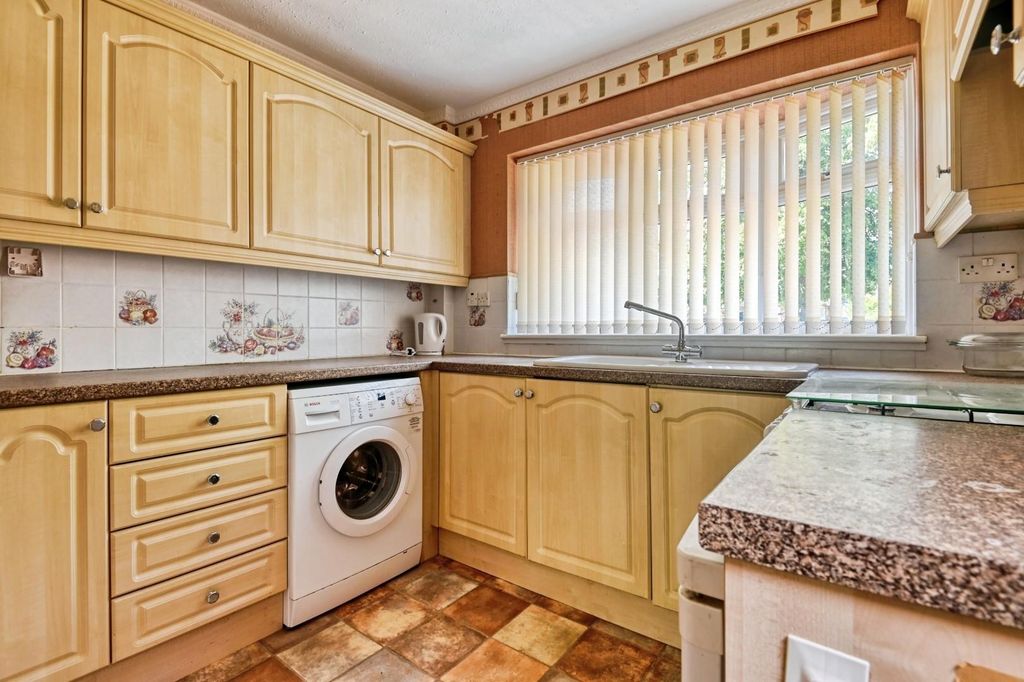 Property photo 3 of 29 130Com3.Jpg