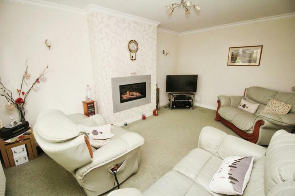 Property photo 2 of 24 Lounge1.Png