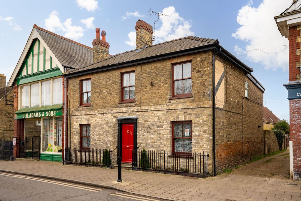 Property photo 1 of 27