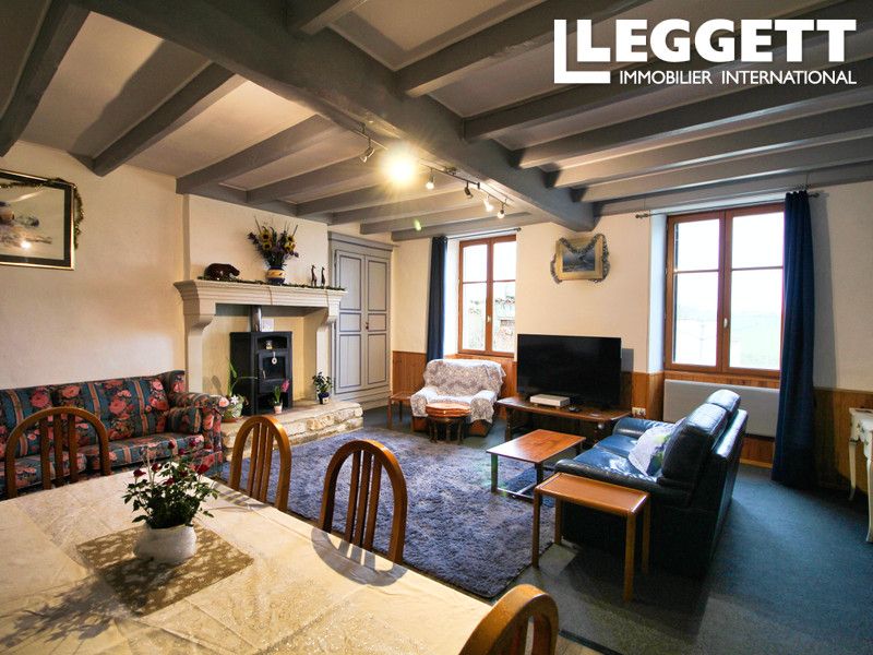 Property photo 2 of 10