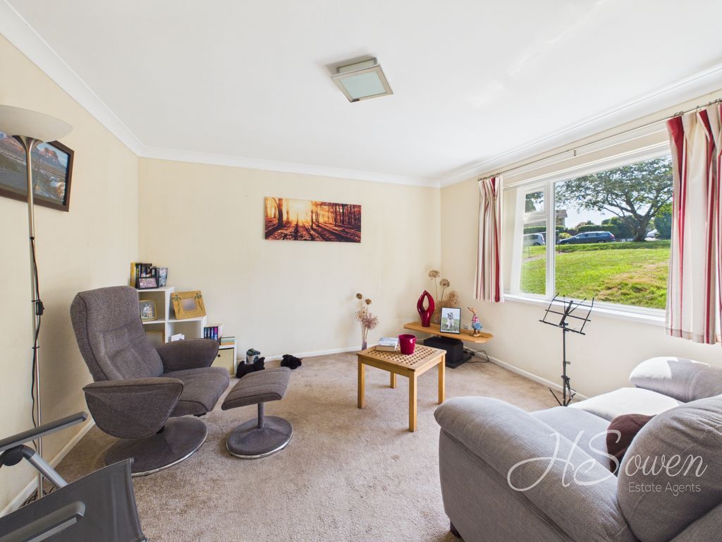 Property photo 2 of 15 Photo 15
