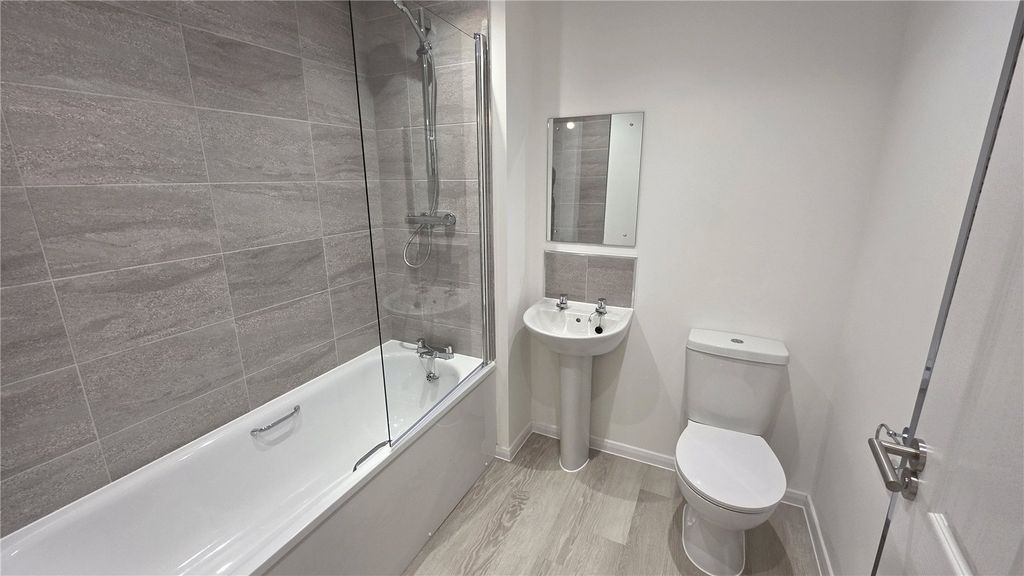 Property photo 2 of 13 Picture No. 06