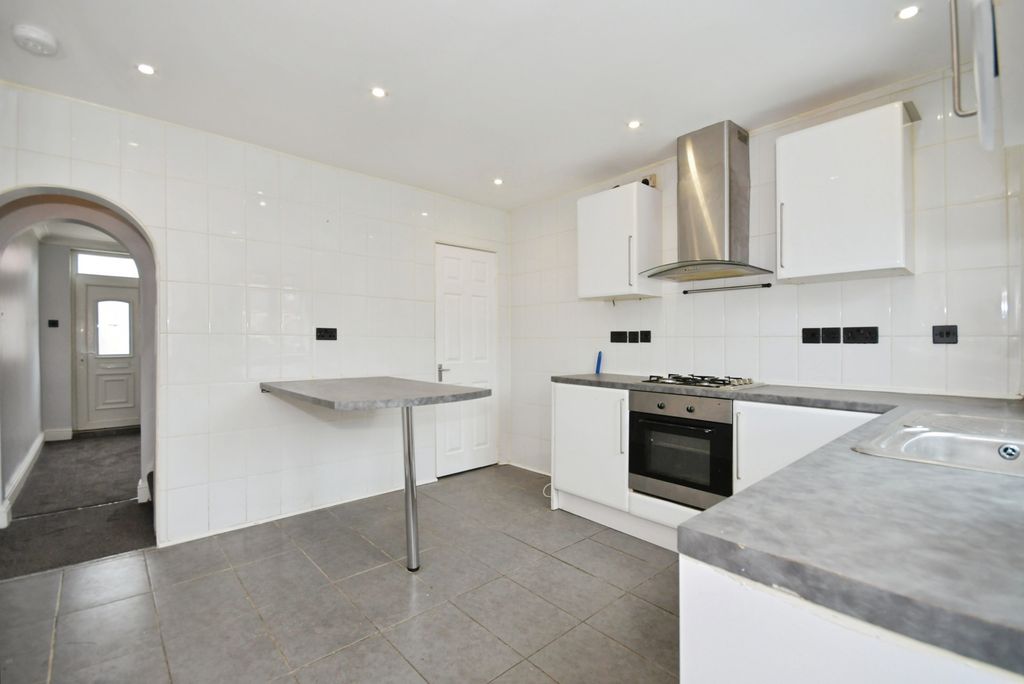 Property photo 2 of 13 Pbox-Img.Jpg