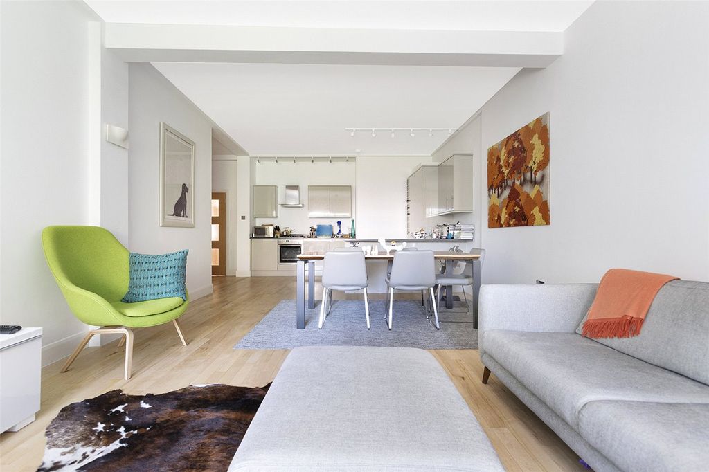 Property photo 2 of 10 Picture No. 16