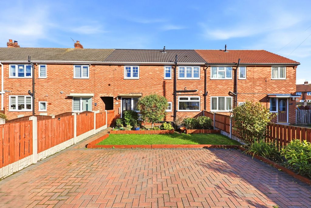 Property photo 1 of 31