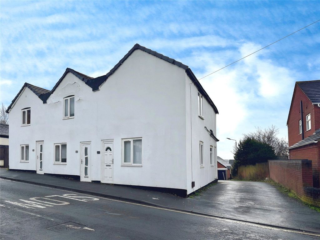 Property photo 1 of 11 Front