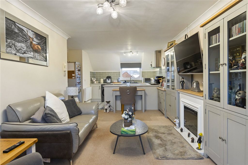 Property photo 3 of 18 Picture No. 15