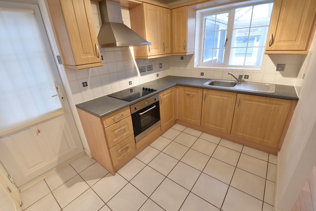 Property photo 3 of 15 3217033