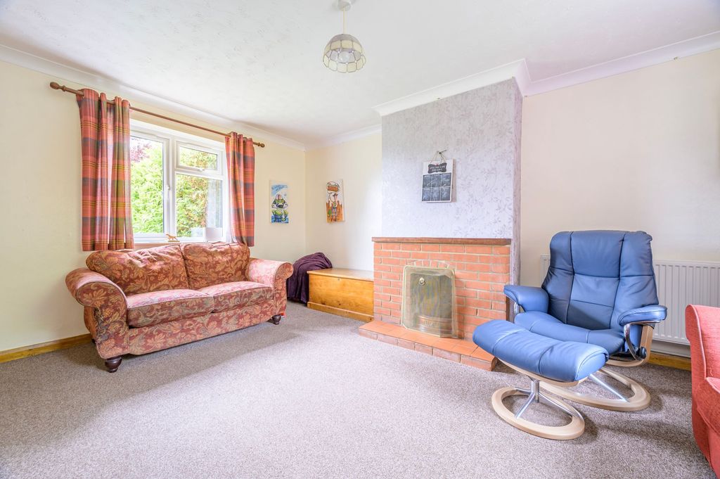 Property photo 3 of 23