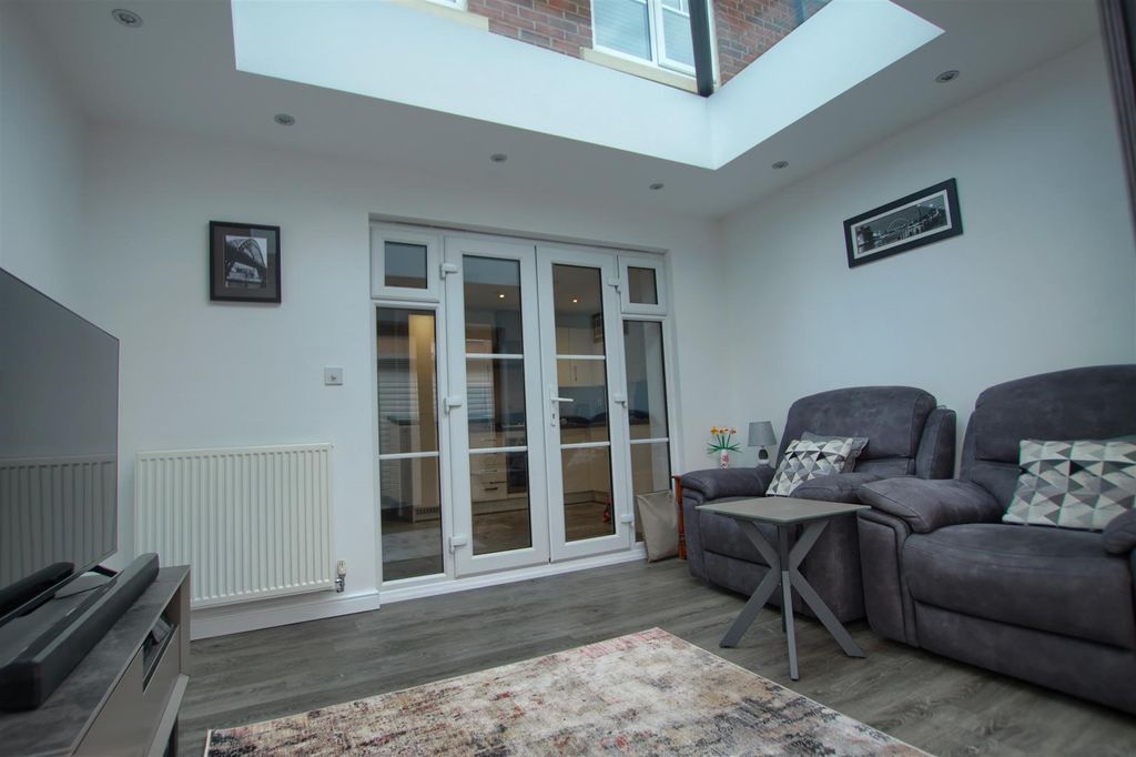 Property photo 3 of 14 Ak5.Jpg