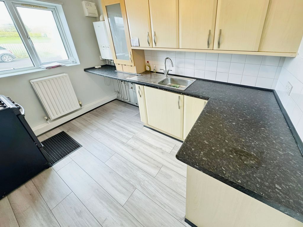 Property photo 1 of 12 Image