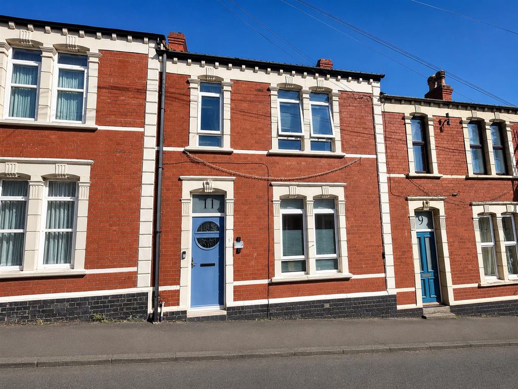 Property photo 1 of 22