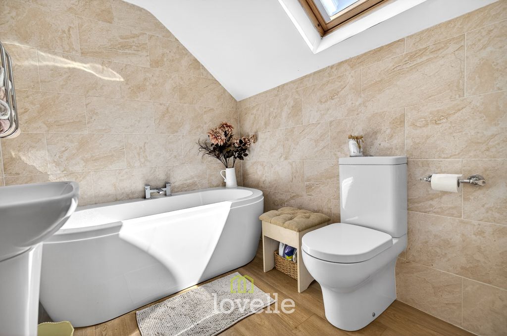 Additional image 28 of 3 bed detached house for salePelham Avenue, Scartho, Grimsby DN33