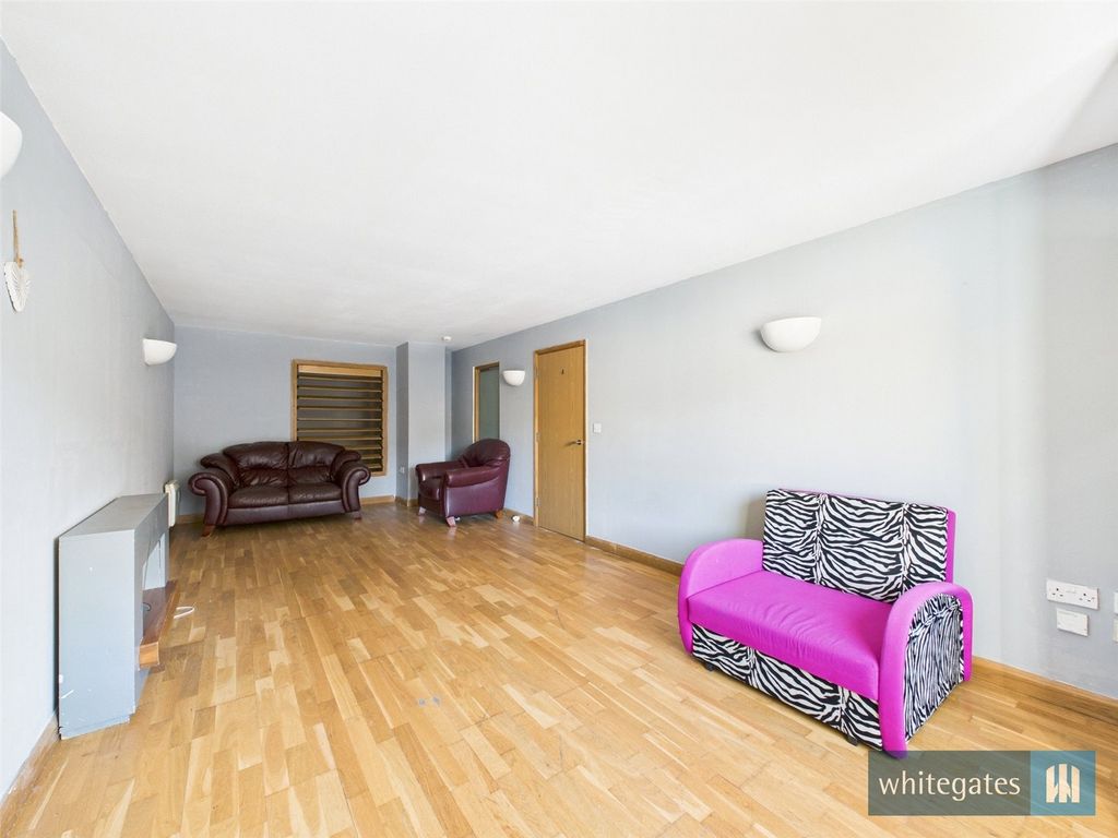 Property photo 3 of 9 Picture No. 09