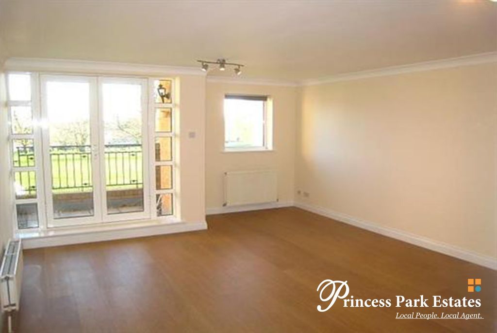Property photo 2 of 4