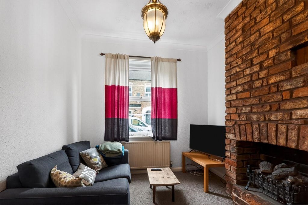 Property photo 3 of 17 Pnmb0032.Jpg