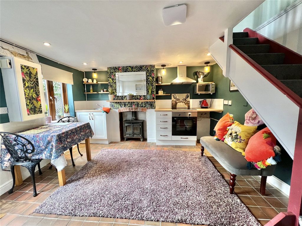 Property photo 3 of 12 Picture No. 06