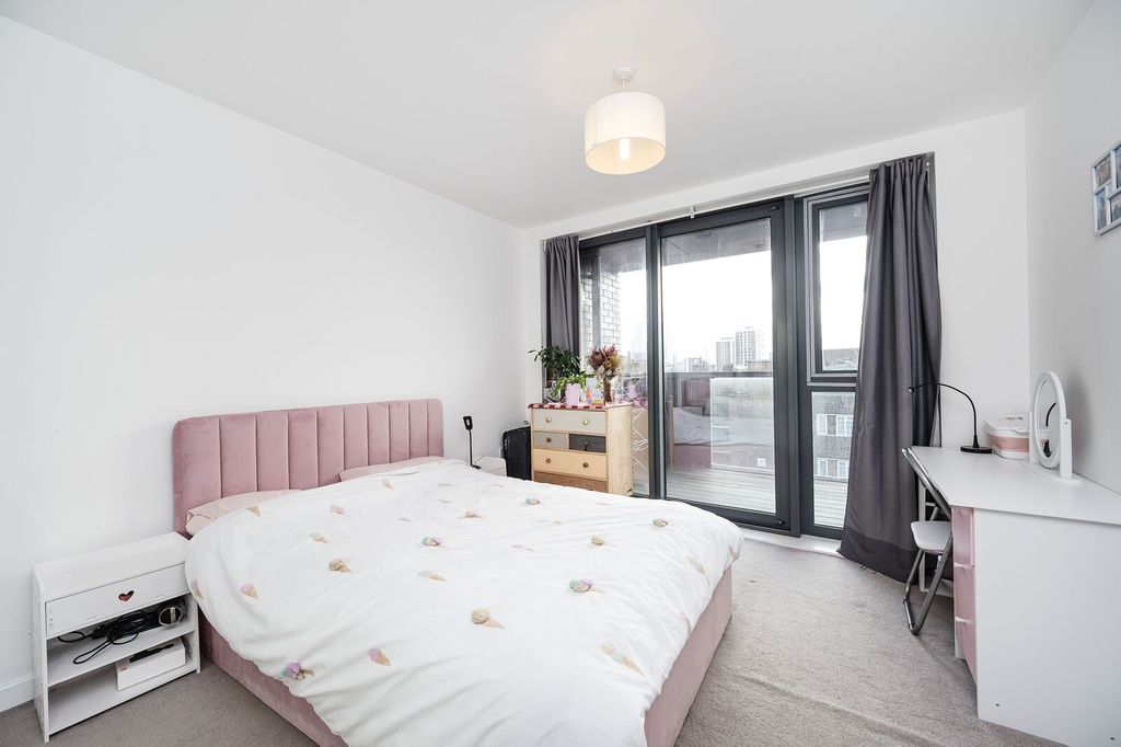 Property photo 3 of 9