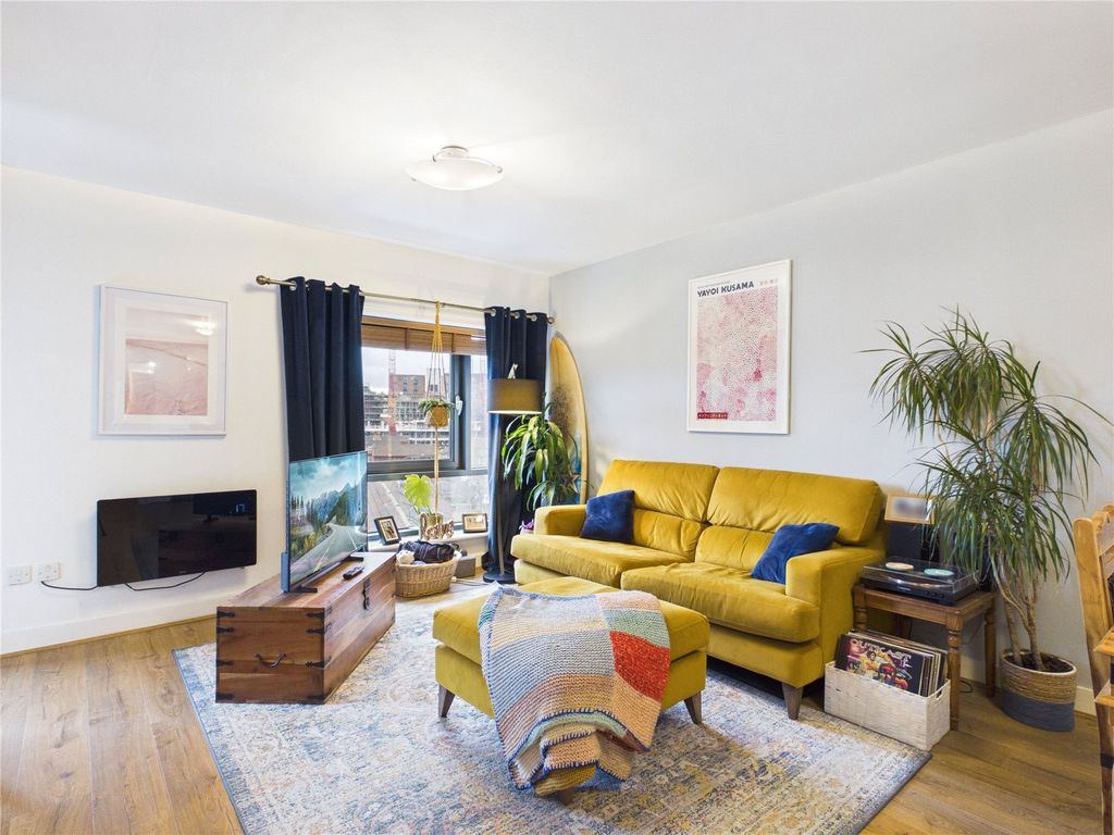 Property photo 3 of 13 Picture No. 06