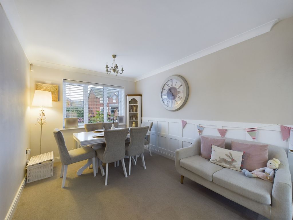 Property photo 3 of 25