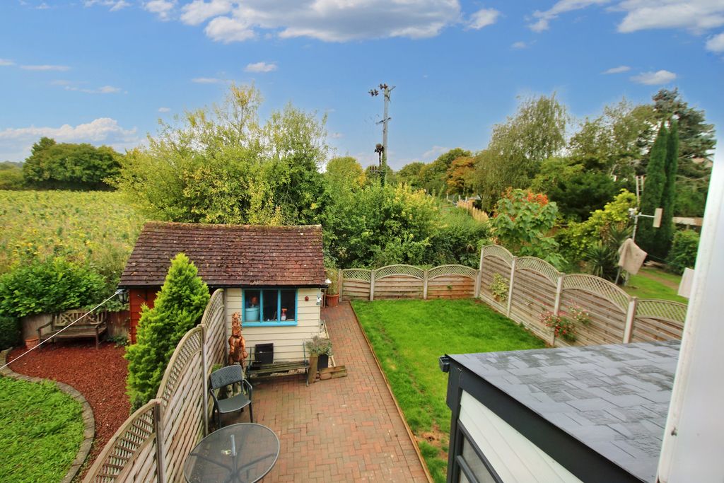 Property photo 3 of 11