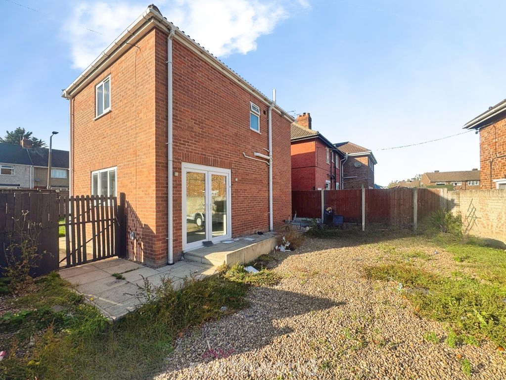 Property photo 2 of 3