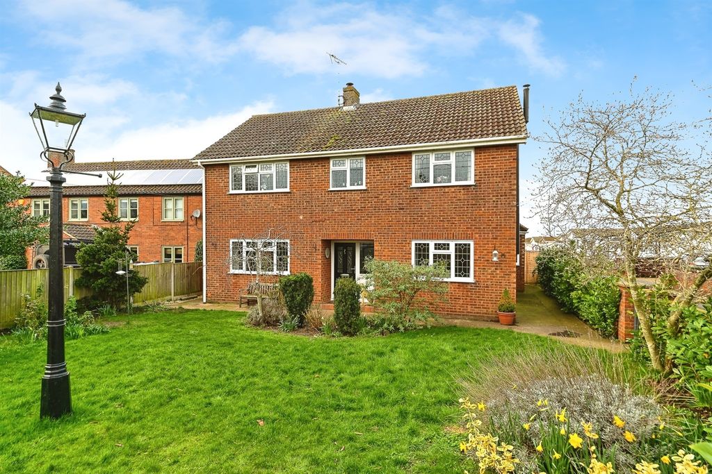 Property photo 1 of 20