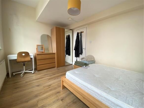 Property photo 2 of 7 Image