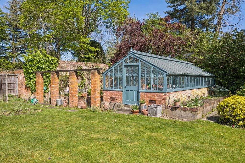 Additional image 11 of 4 bed detached house for saleCourt Road, Maidenhead, Berkshire SL6