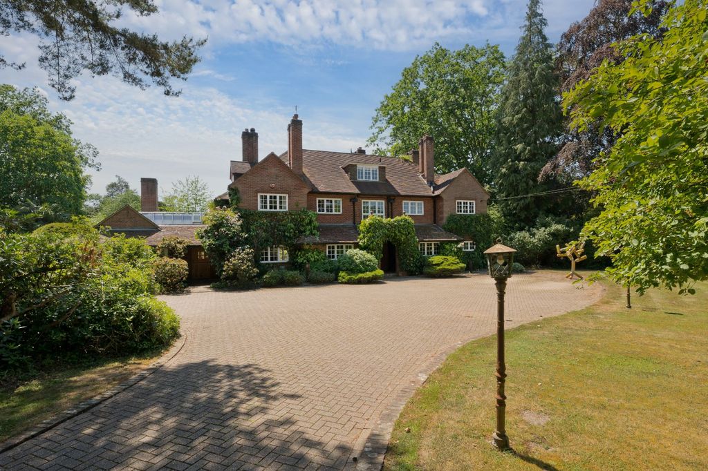 Property photo 1 of 38 Picture No. 06