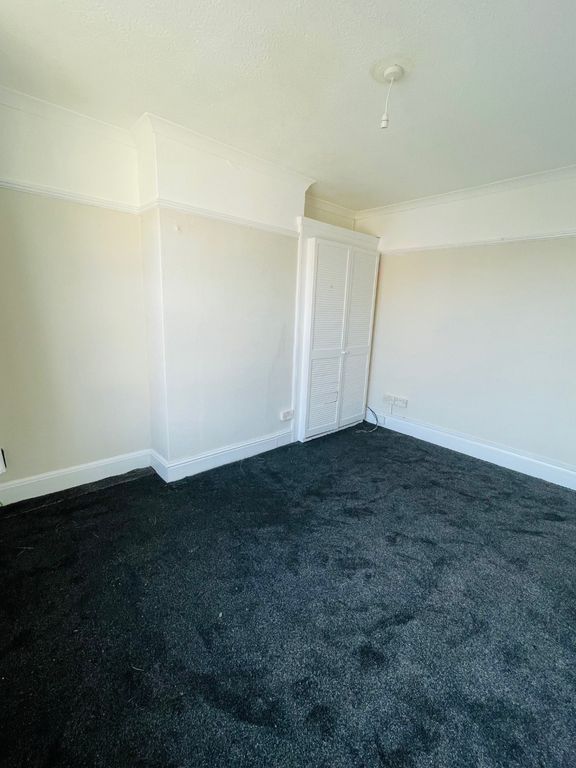 Property photo 2 of 7 4685251