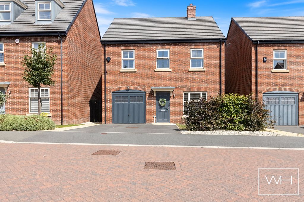 Property photo 1 of 20 19 Brodsworth Court, Adwick-Lee Street 04_297